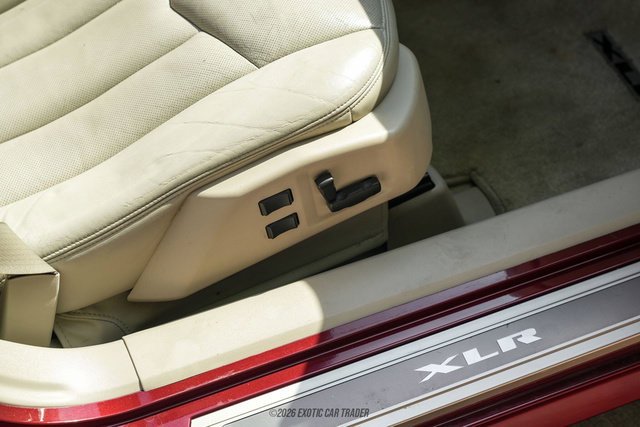 Used 2006 Cadillac XLR RWD image 59