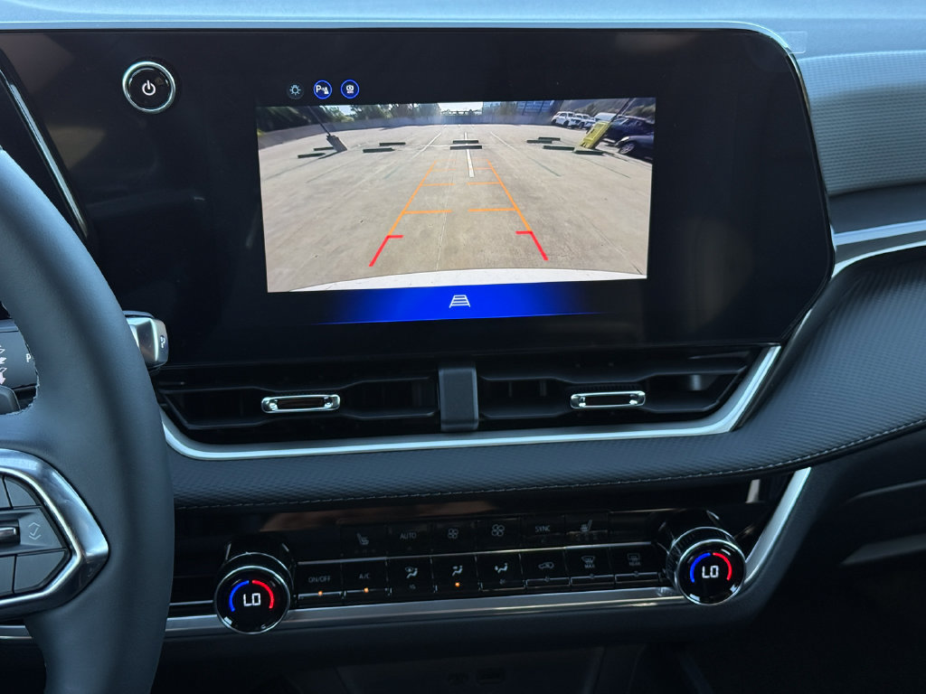 New 2027 Chevrolet Equinox LT w/ Convenience Package II FWD image 19