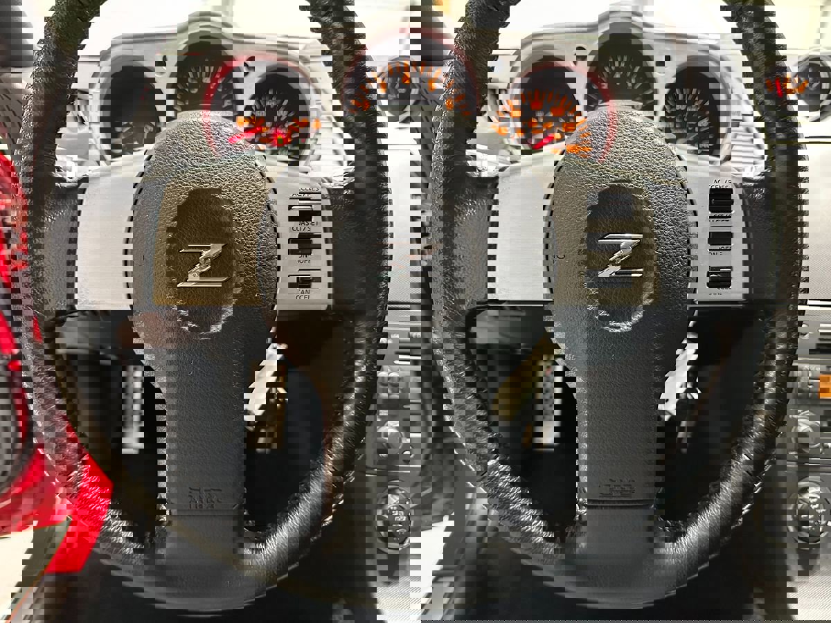 Used 2003 Nissan 350Z Touring image 25