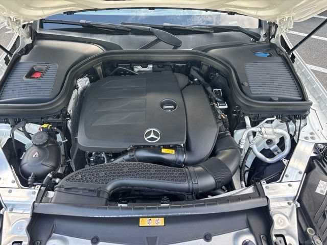 Used 2022 Mercedes-Benz GLC 300 4MATIC image 24