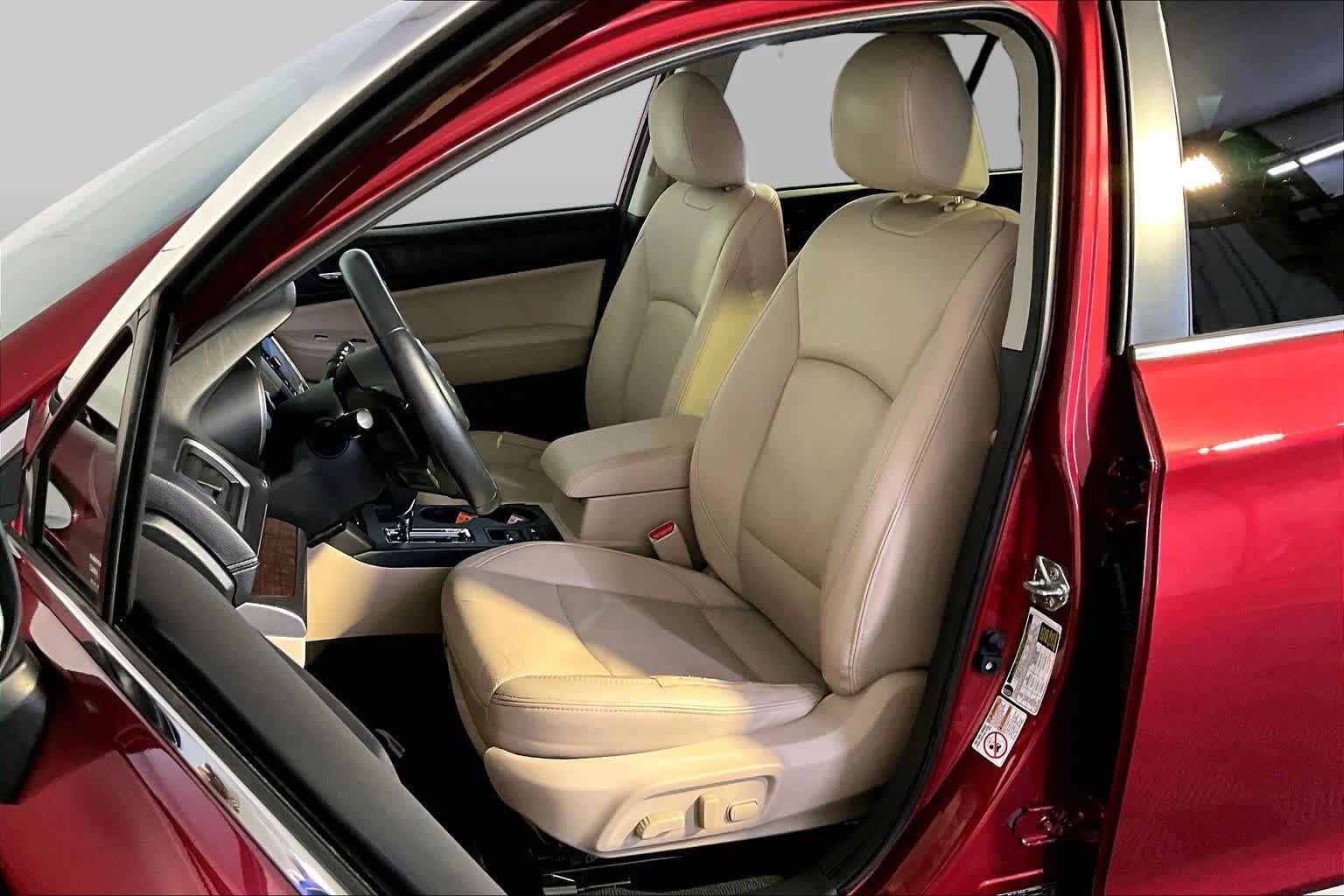 Used 2019 Subaru Outback 3.6R Limited AWD/4WD image 9
