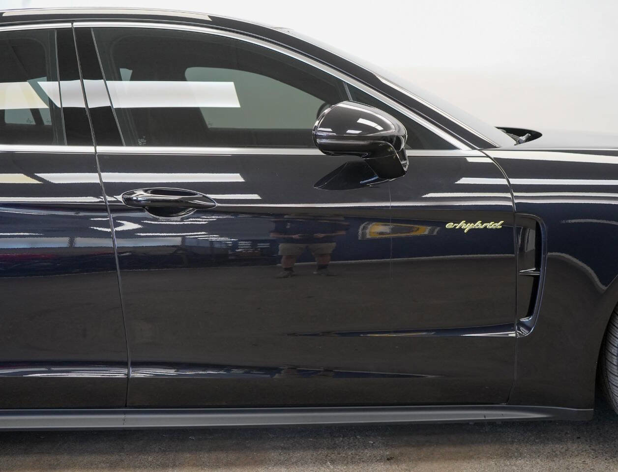 Used 2023 Porsche Panamera Turbo S image 20