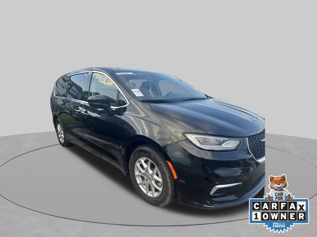 Used 2023 Chrysler Pacifica Touring-L FWD 360° Tour