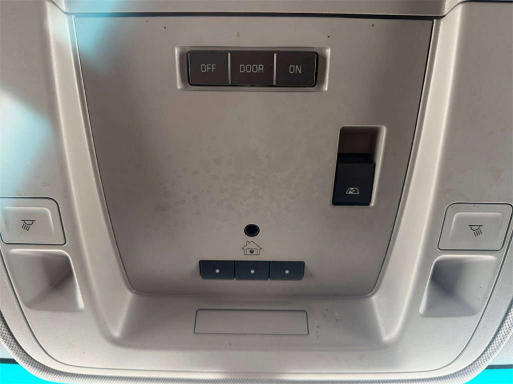 Used 2015 Chevrolet Silverado 2500 LTZ image 25