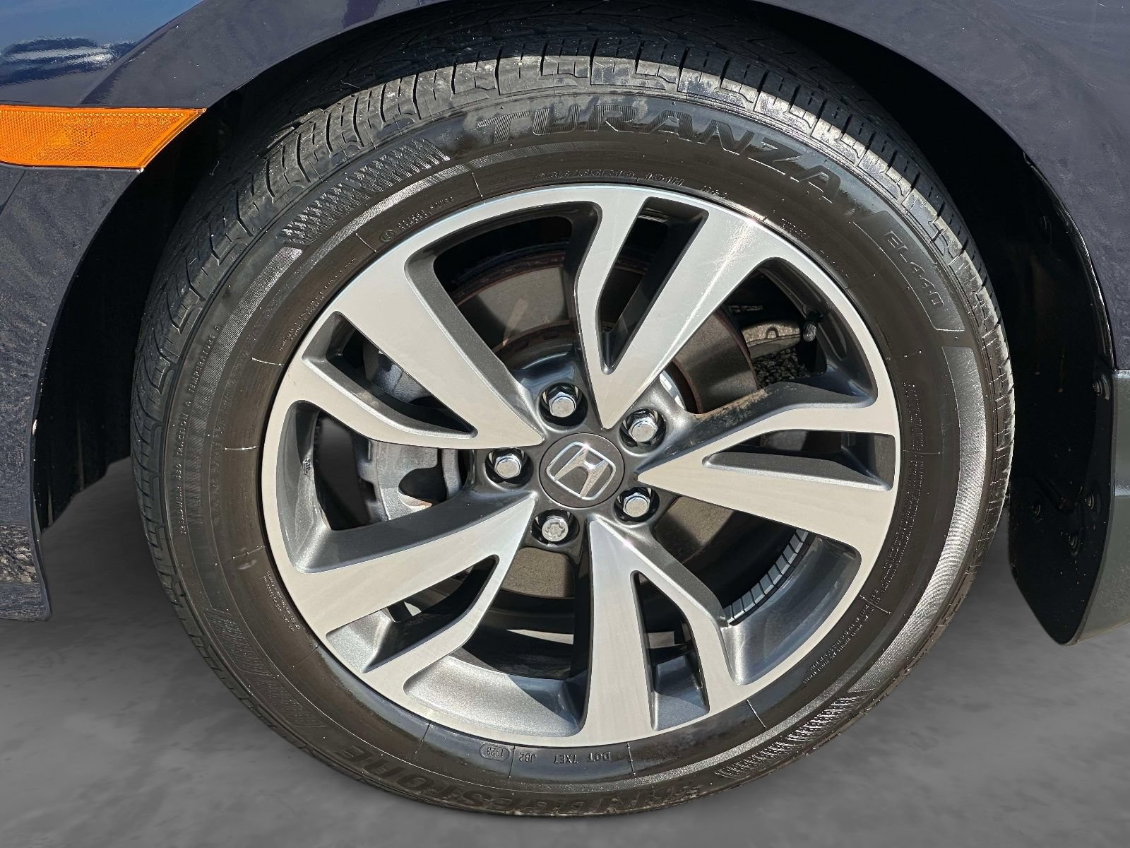 Used 2023 Honda Odyssey Touring image 7