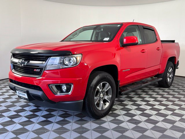 Used 2018 Chevrolet Colorado Z71 AWD/4WD image 2
