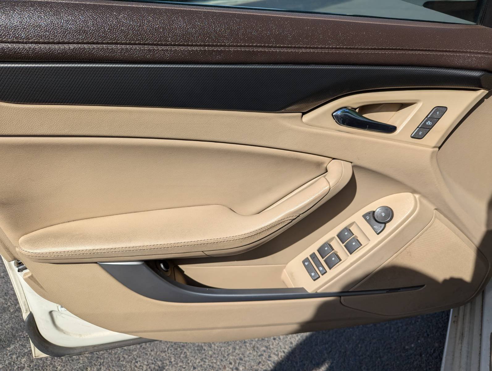 Used 2013 Cadillac CTS Luxury RWD image 9
