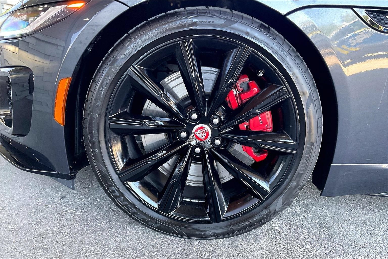 Used 2023 Jaguar F-TYPE R AWD/4WD image 23