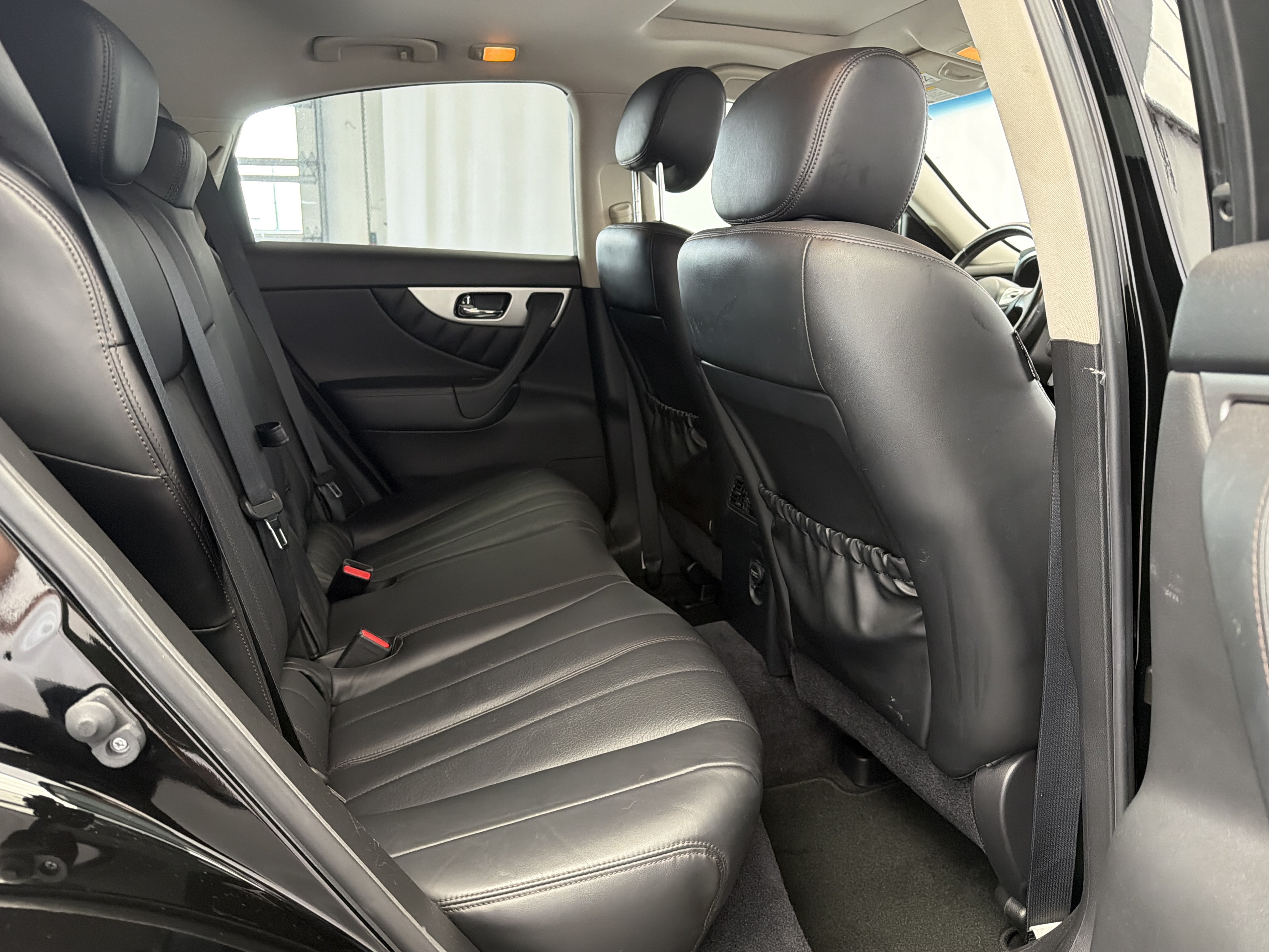 Used 2016 INFINITI QX70 2WD image 11