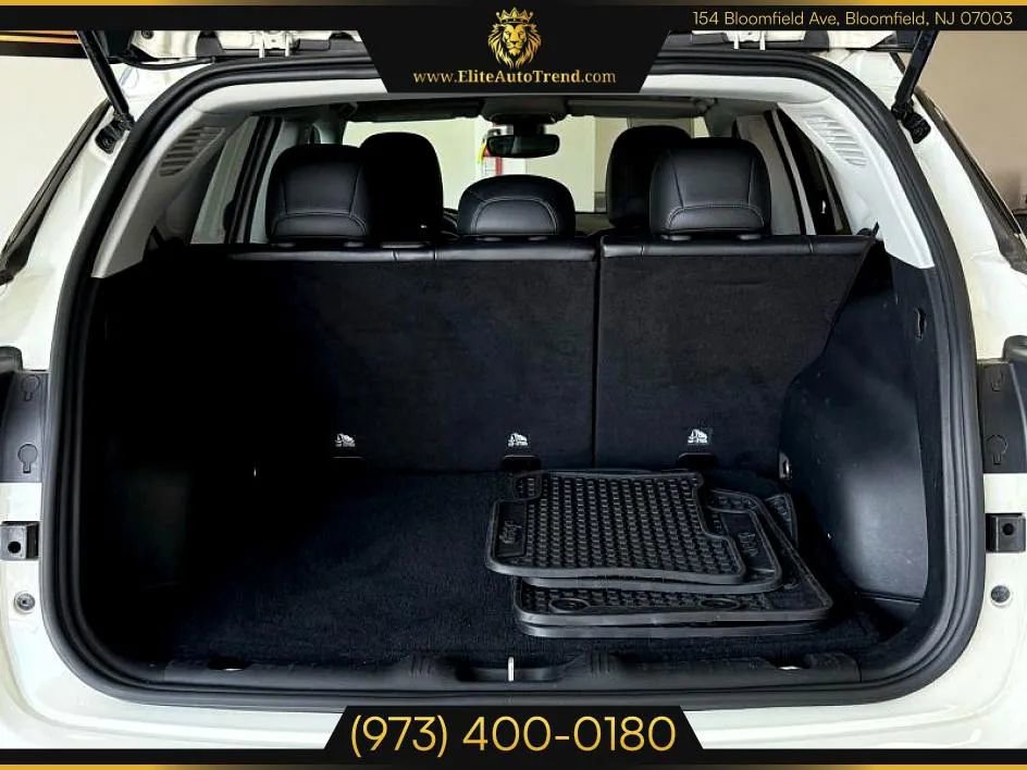 Used 2018 Jeep Compass Latitude w/ Popular Equipment Group image 27