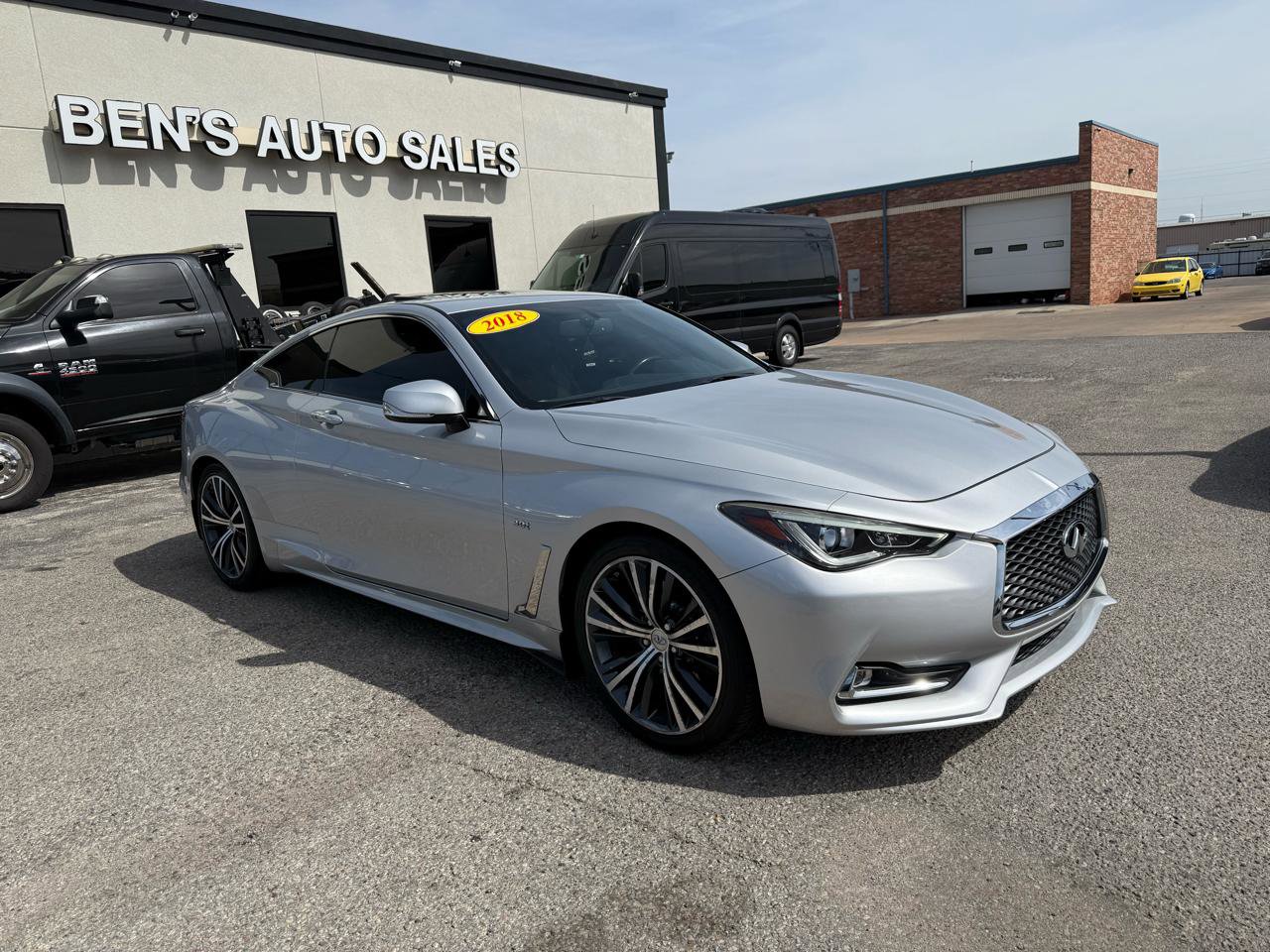 Used 2018 INFINITI Q60 3.0t Luxe w/ Sensory Package 3.0T Luxe RWD image 4