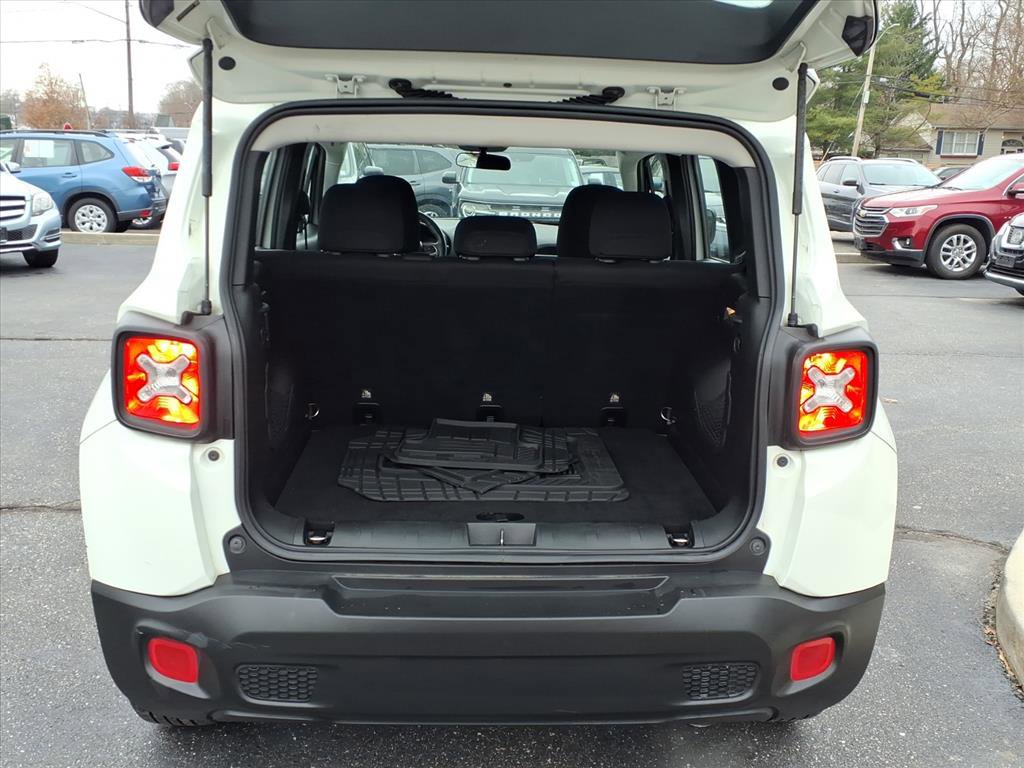 Used 2016 Jeep Renegade Sport w/ Power & Air Group image 13