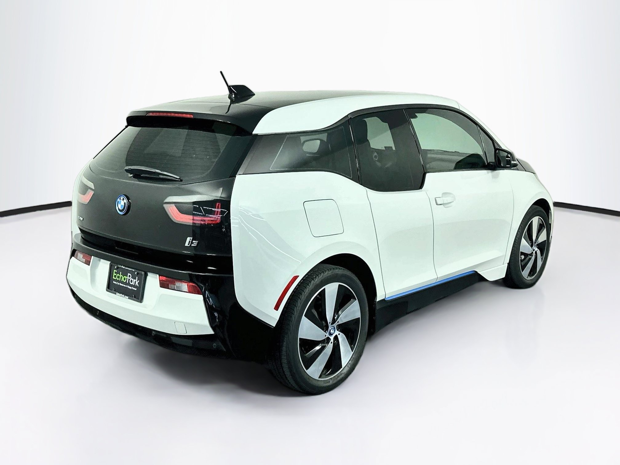 Used 2015 BMW i3 RWD image 9