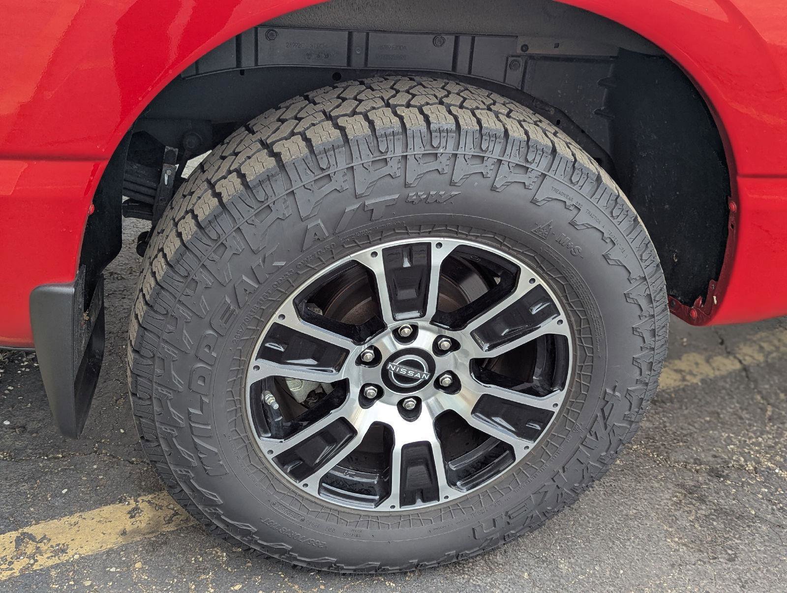 Used 2024 Nissan Titan SV w/ SV Utility Package image 38