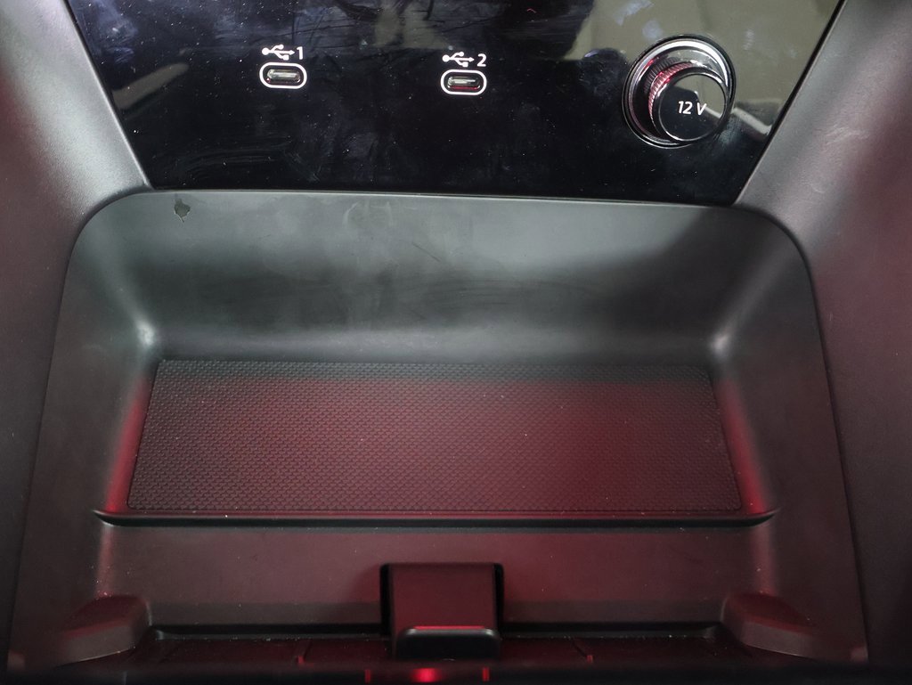 Used 2025 Audi Q6 e-tron Premium Plus image 6