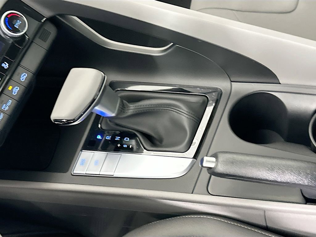 New 2026 Hyundai Elantra Sport image 14