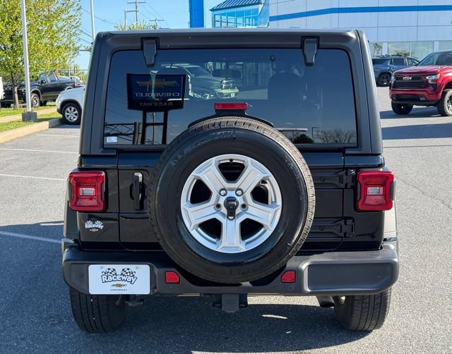 Used 2021 Jeep Wrangler Sport AWD/4WD image 14