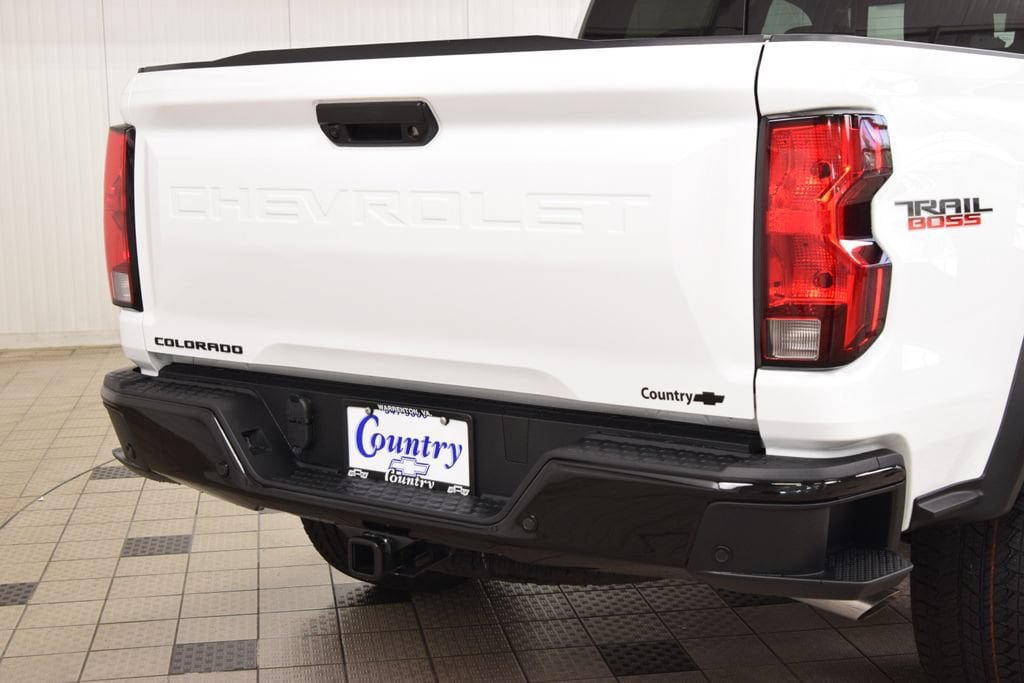 New 2026 Chevrolet Colorado Trail Boss AWD/4WD image 21