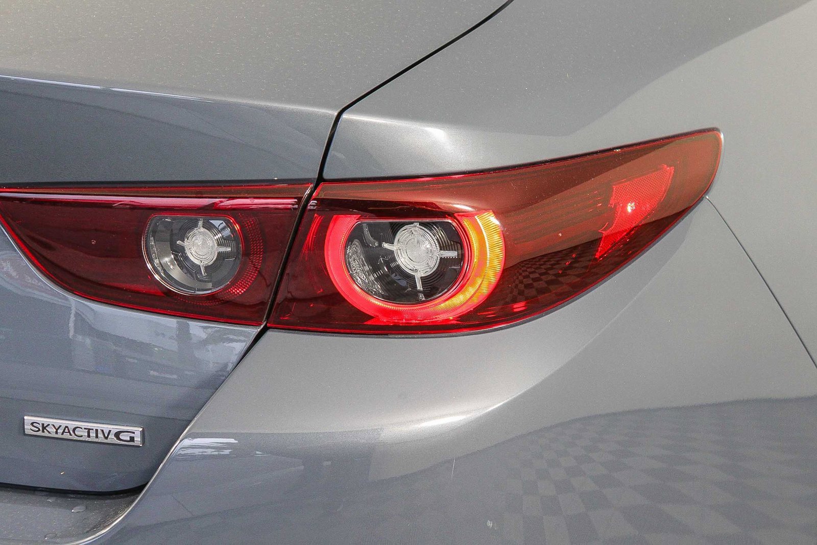 Used 2025 MAZDA MAZDA3 s image 9