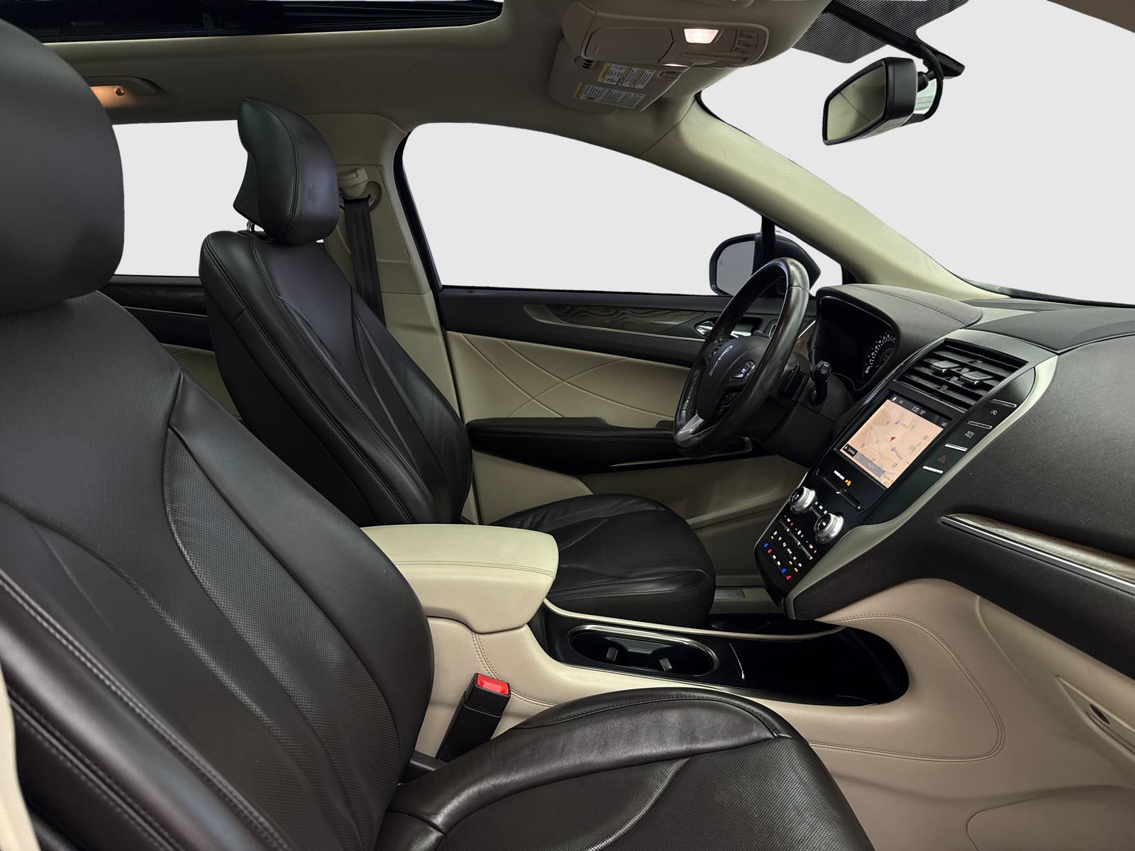 Used 2019 Lincoln MKC Reserve FWD image 43
