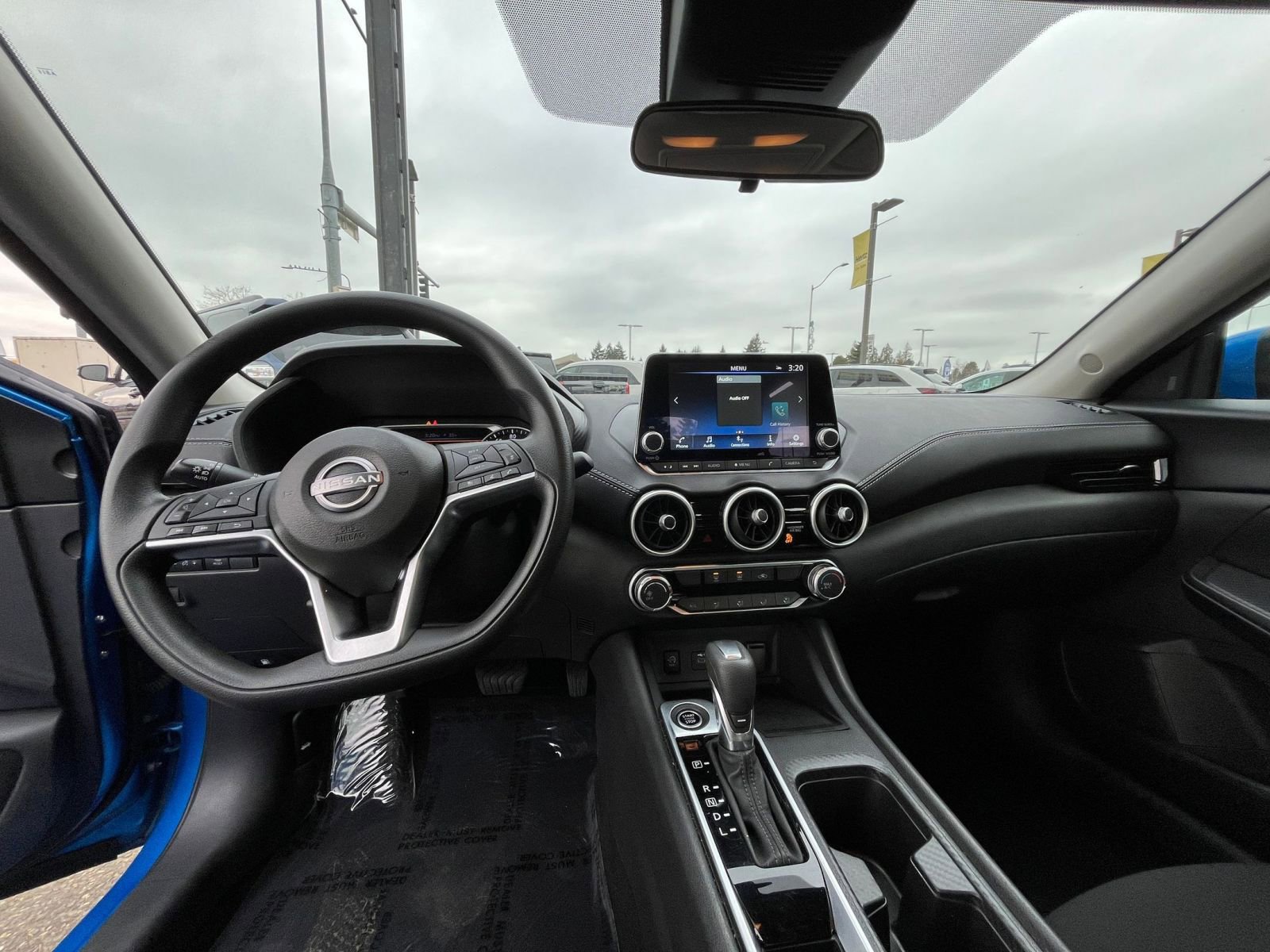 Used 2025 Nissan Sentra SV FWD image 33