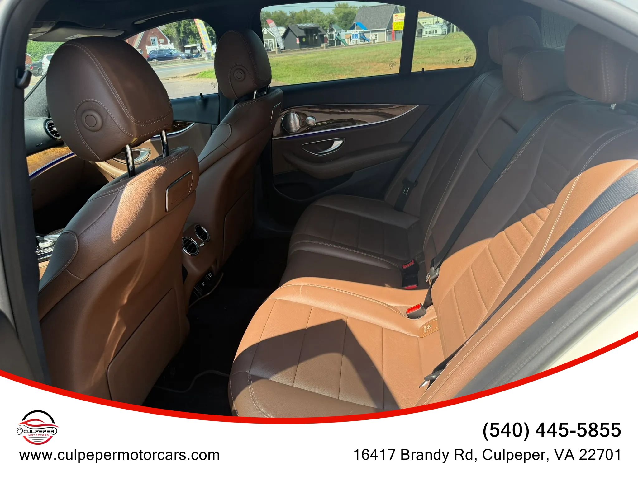 Used 2018 Mercedes-Benz E 300 4MATIC image 9