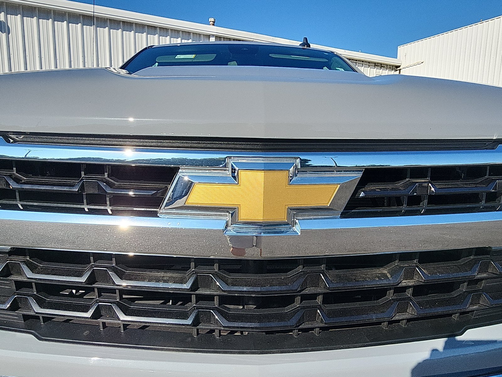 Used 2024 Chevrolet Silverado 1500 LT AWD/4WD image 14