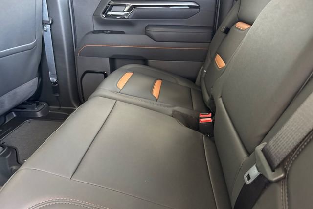 New 2026 GMC Sierra 3500 AT4 w/ AT4 Premium Plus Package AWD/4WD image 13