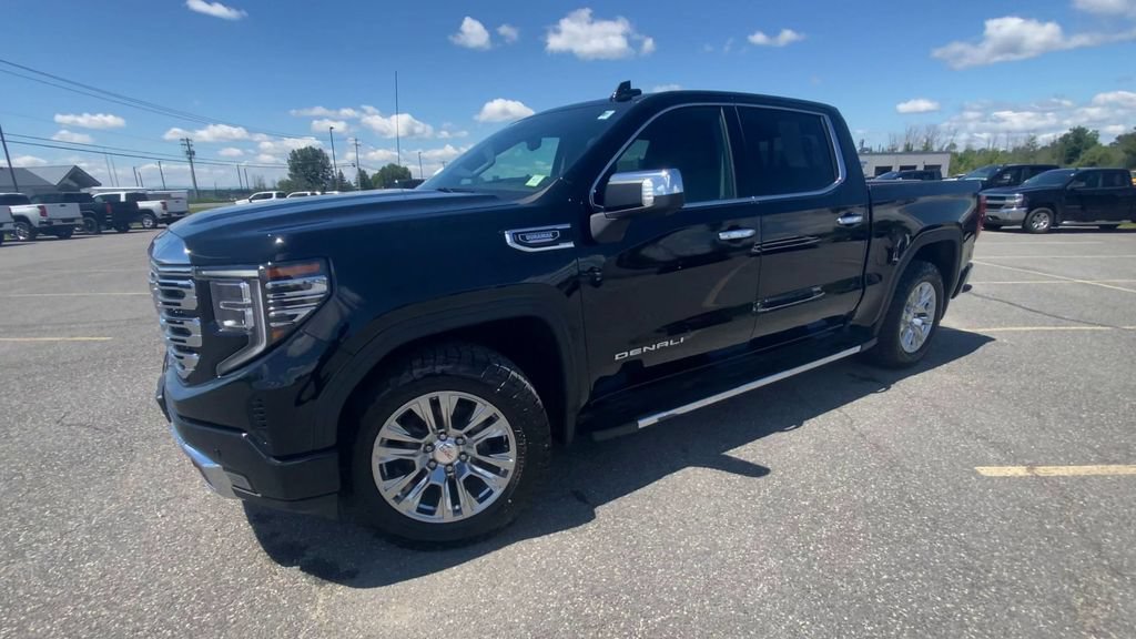 Certified 2023 GMC Sierra 1500 Denali w/ Technology Package AWD/4WD image 4