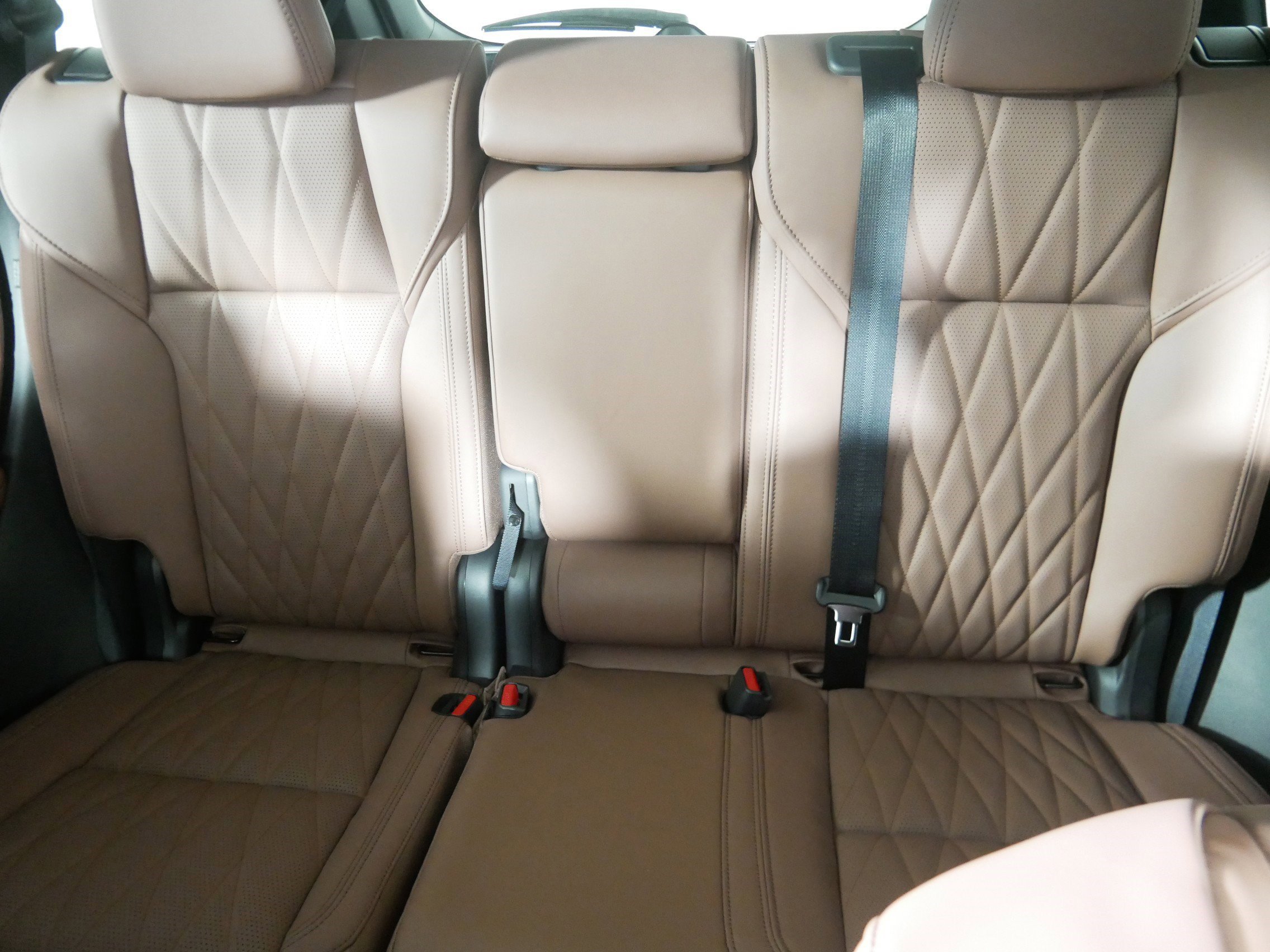 New 2025 Mitsubishi Outlander SEL image 3