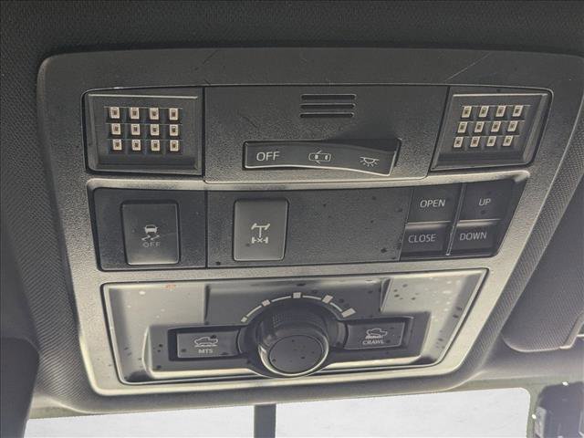 Used 2016 Toyota Tacoma TRD Off-Road image 21