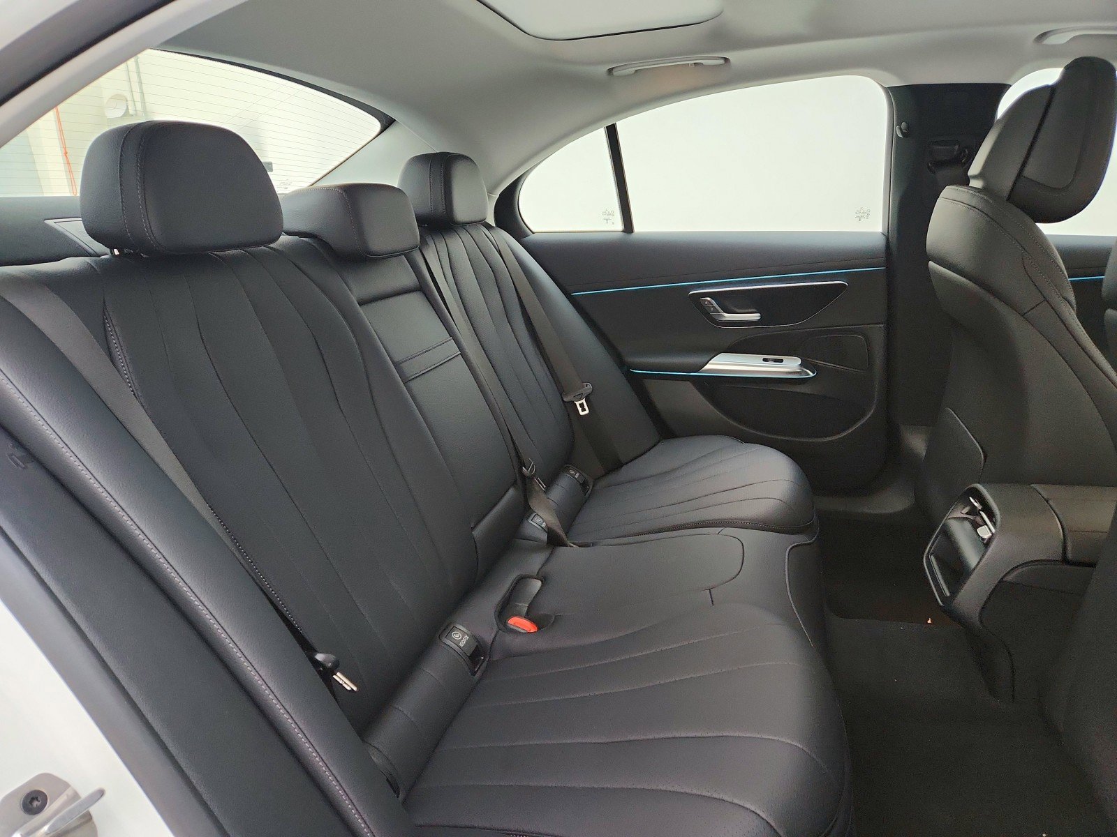 Certified 2025 Mercedes-Benz E 350 Sedan image 13