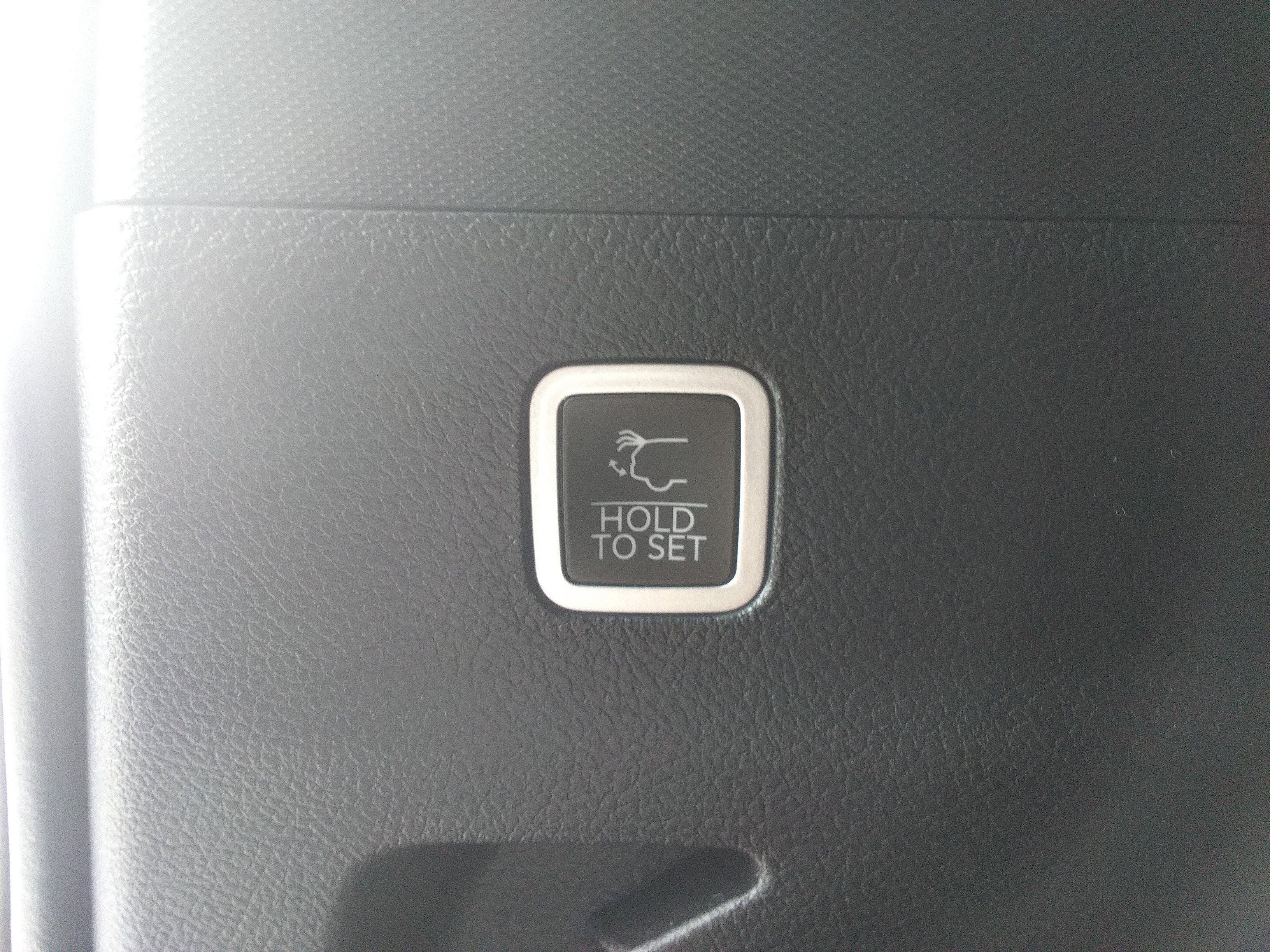 New 2026 Jeep Grand Wagoneer L Limited image 9