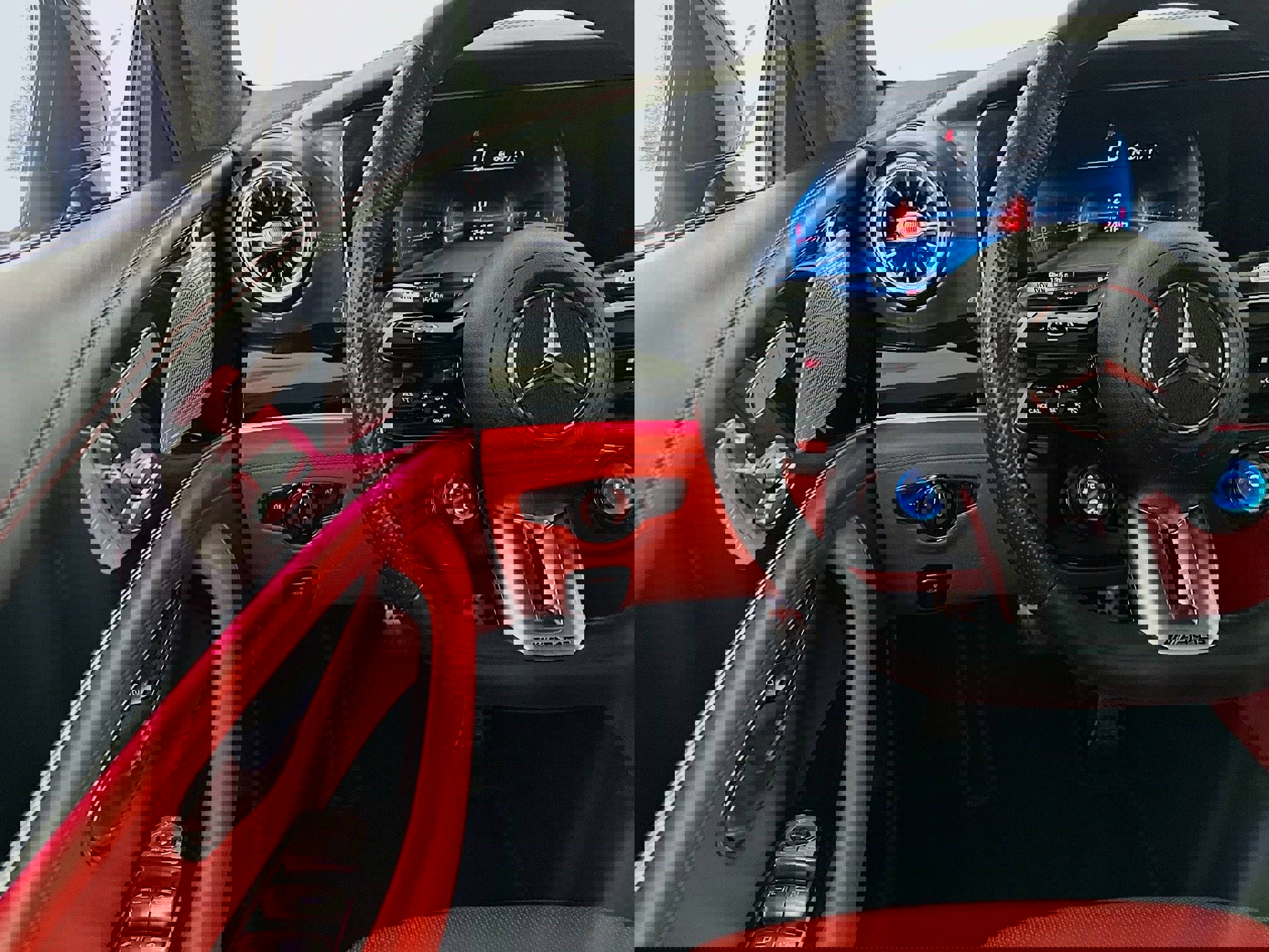 Used 2024 Mercedes-Benz AMG GT 43 image 13