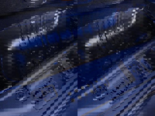 Used 2015 Jeep Wrangler Unlimited Rubicon w/ Connectivity Group image 32