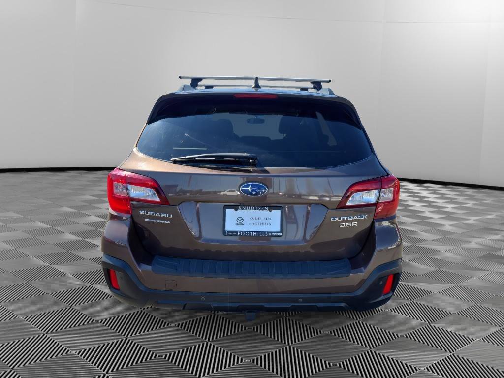 Used 2019 Subaru Outback 3.6R Touring image 6