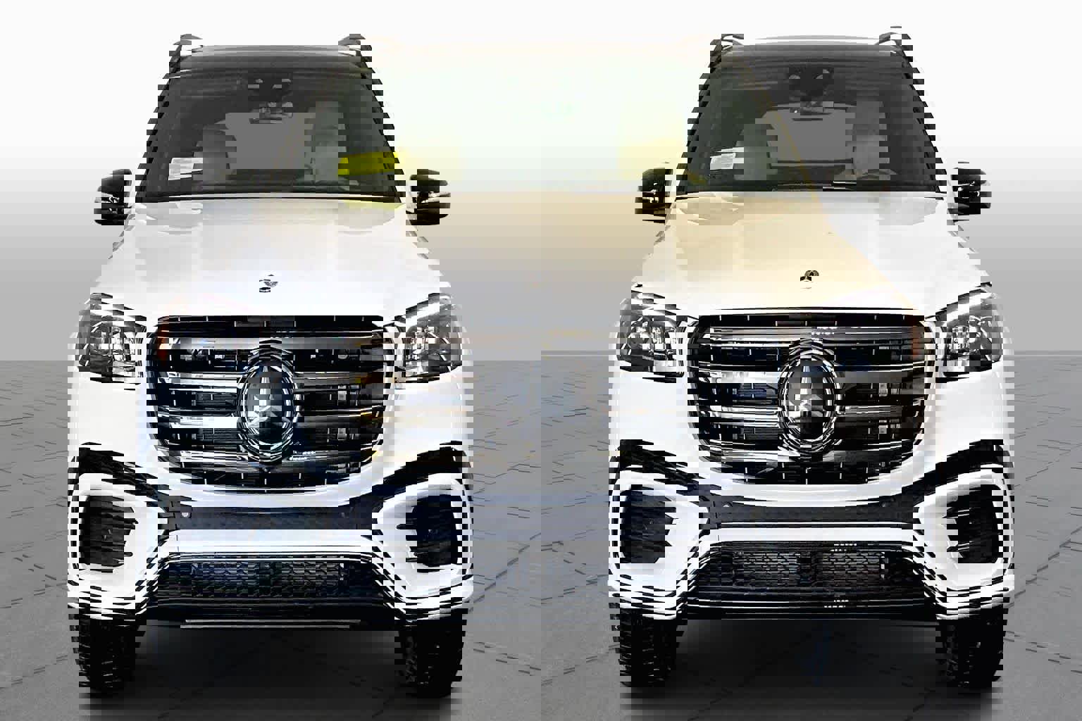 New 2026 Mercedes-Benz GLS 450 4MATIC image 2