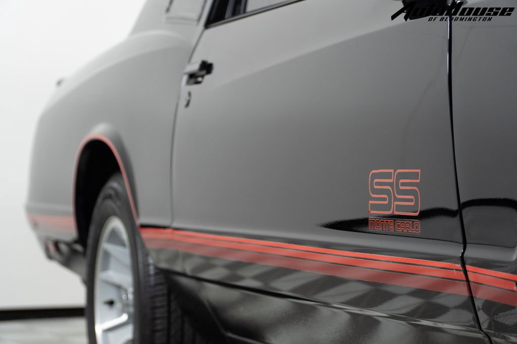 Used 1988 Chevrolet Monte Carlo SS image 12