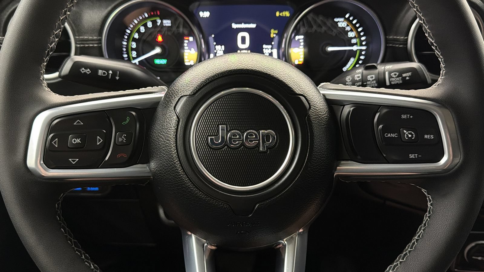 Used 2023 Jeep Wrangler Unlimited Sahara w/ Cold Weather Group AWD/4WD image 28