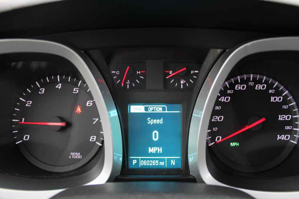 Used 2017 Chevrolet Equinox LT w/ Convenience Package image 13