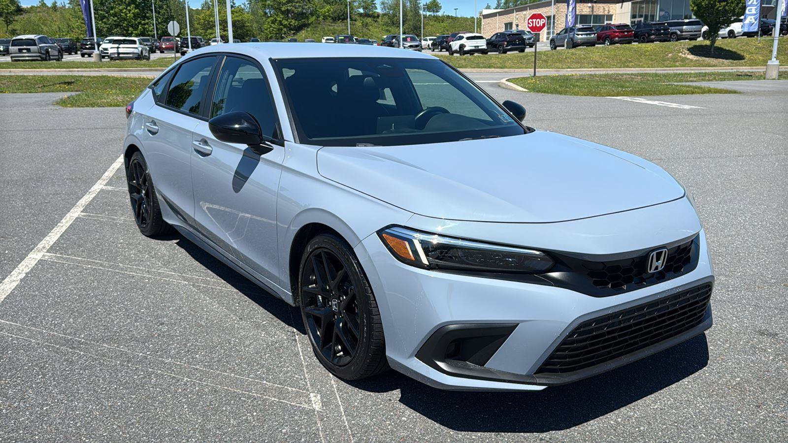 Used 2024 Honda Civic Sport image 1