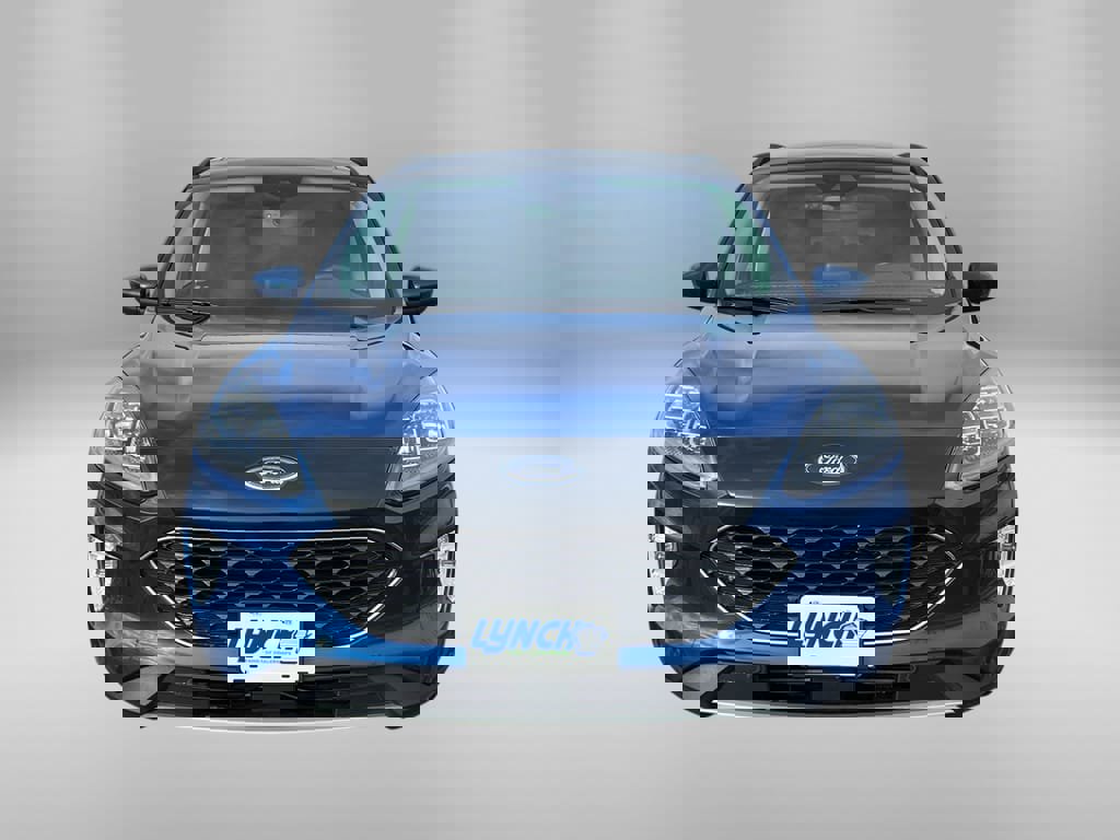 Used 2022 Ford Escape Titanium w/ Class II Trailer Tow Package image 7