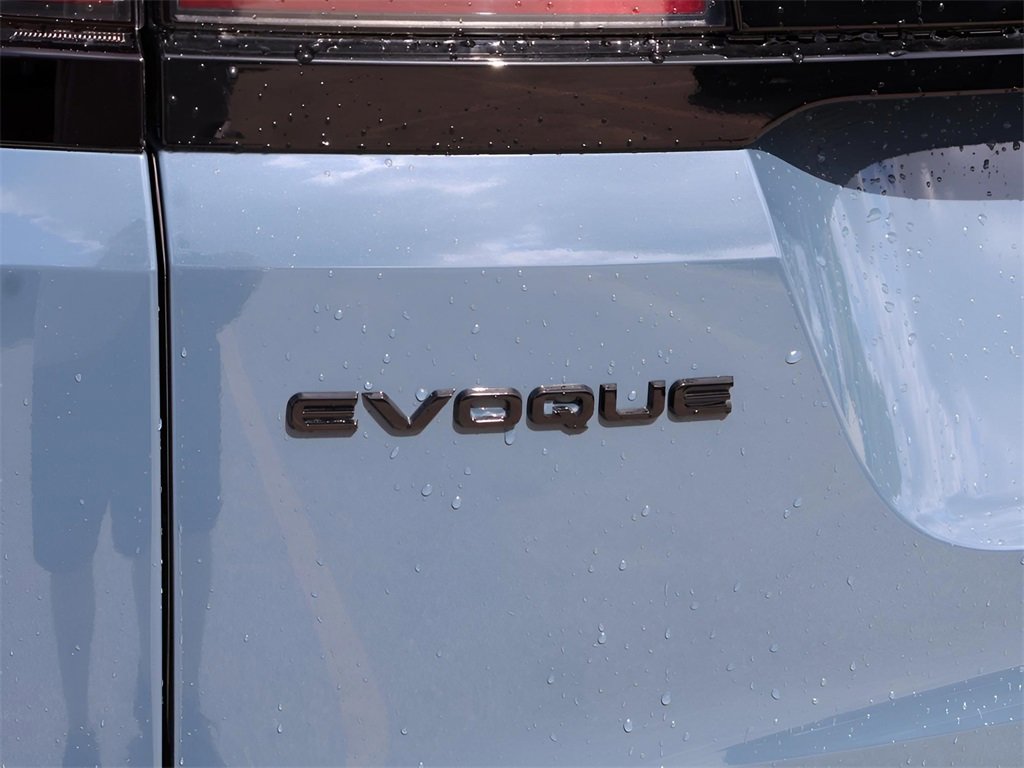 New 2026 Land Rover Range Rover Evoque Dynamic SE image 8