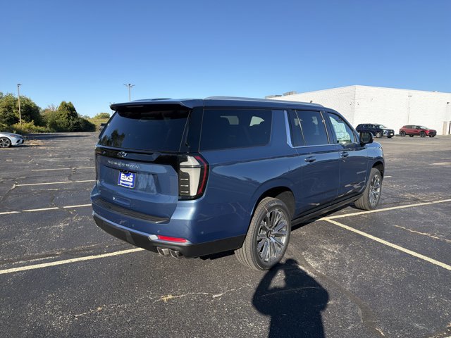 New 2026 Chevrolet Suburban High Country image 5