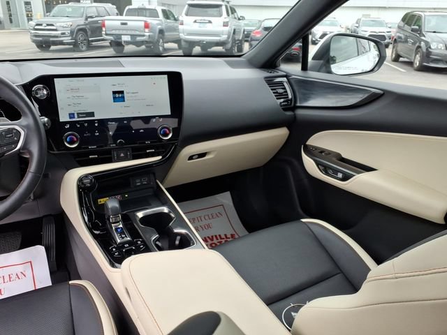 Used 2024 Lexus NX 350 AWD image 10