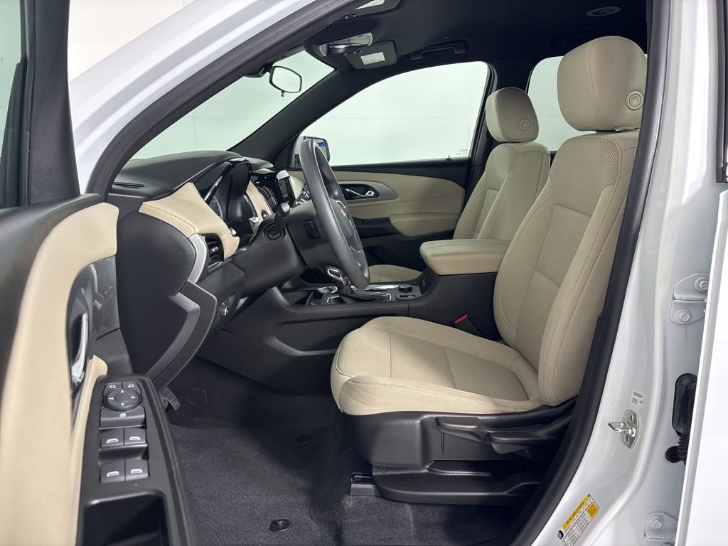 Used 2023 Chevrolet Traverse LS w/ Safety Package image 13