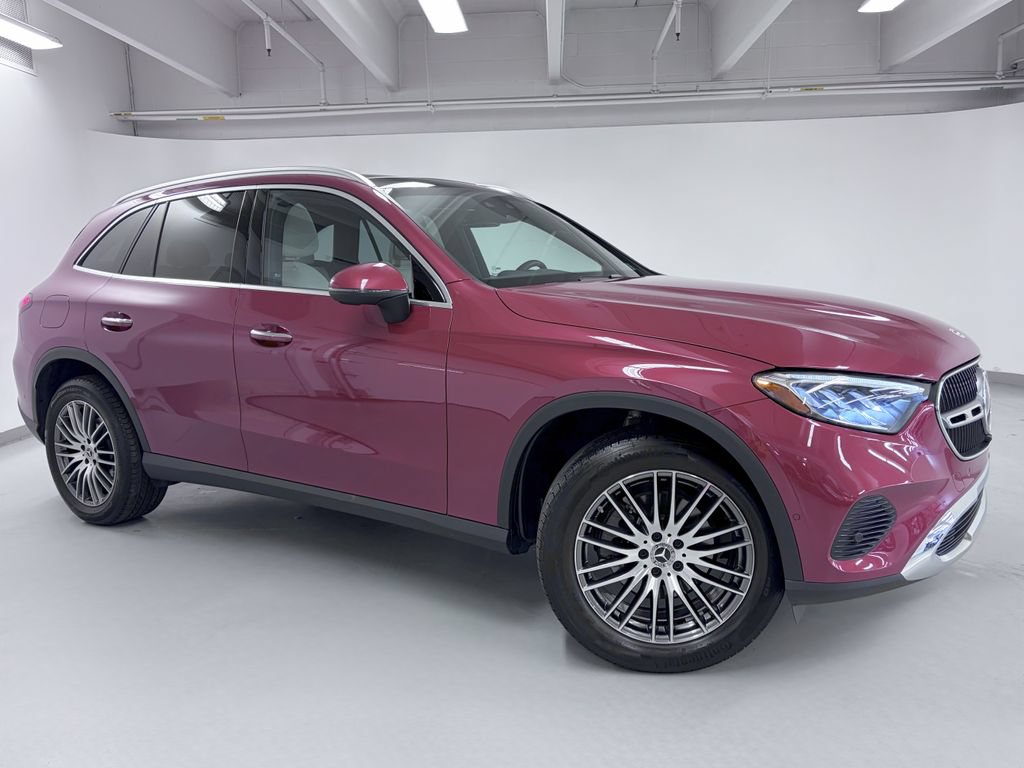 Certified 2025 Mercedes-Benz GLC 300 4MATIC image 9
