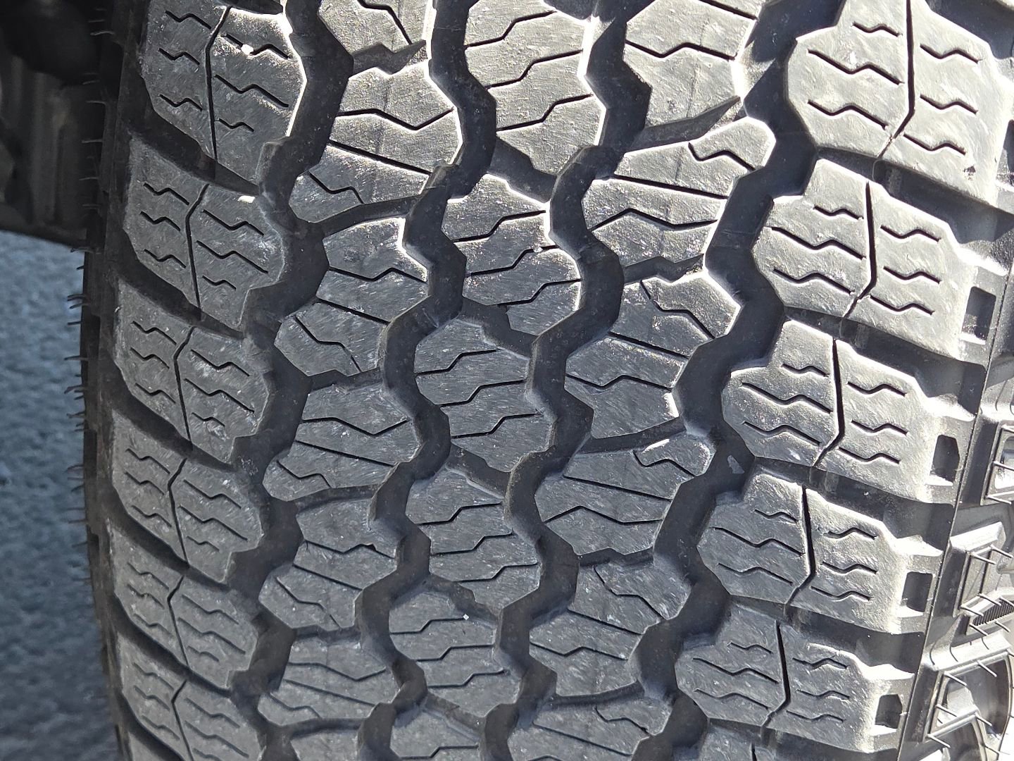 Used 2024 Toyota Tacoma Trailhunter image 18