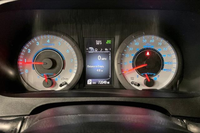 Used 2020 Toyota Sienna SE w/ SE Preferred Package FWD image 20