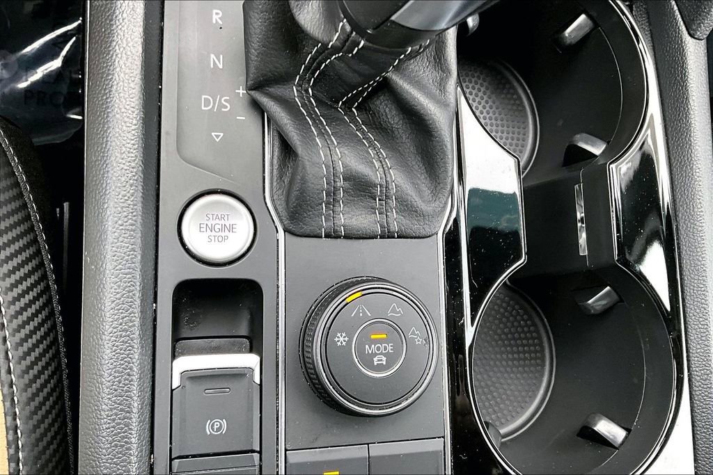 Certified 2023 Volkswagen Atlas Cross Sport SEL image 29